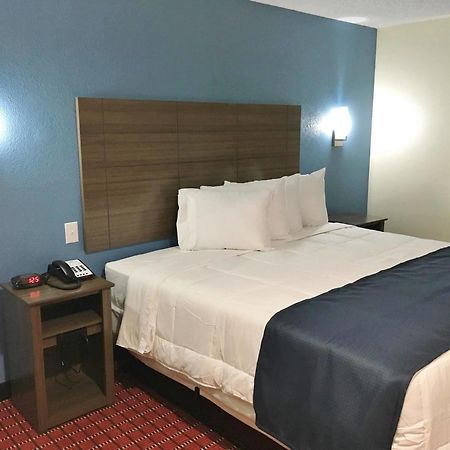 Americas Best Value Inn Декейтър Екстериор снимка
