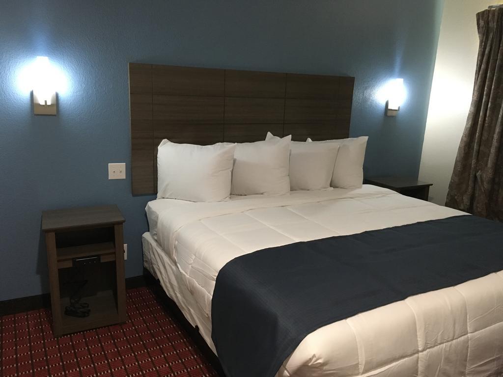 Americas Best Value Inn Декейтър Екстериор снимка