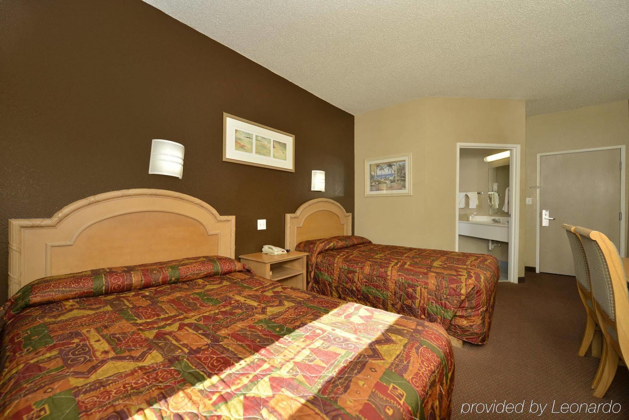 Americas Best Value Inn Декейтър Екстериор снимка