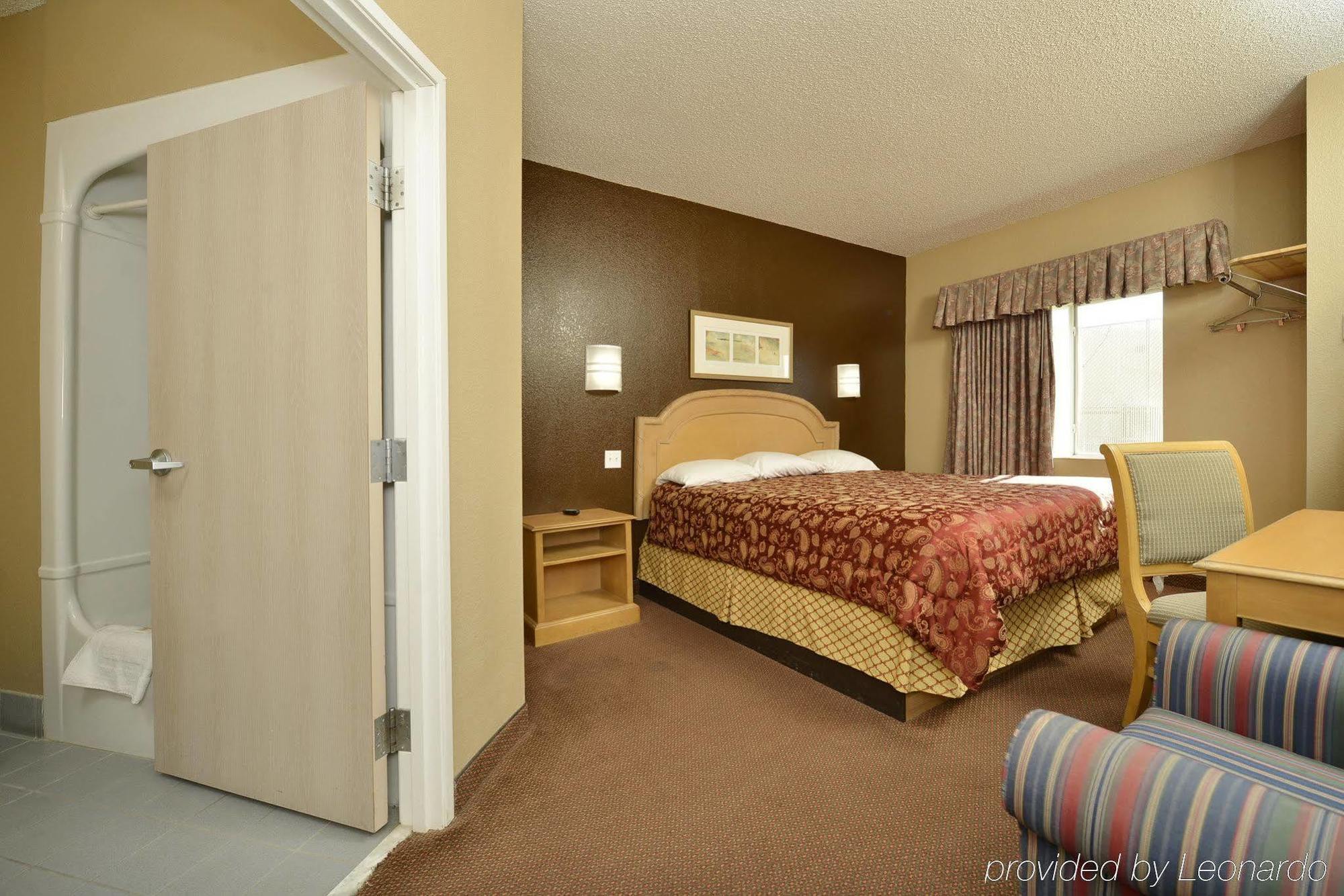 Americas Best Value Inn Декейтър Екстериор снимка
