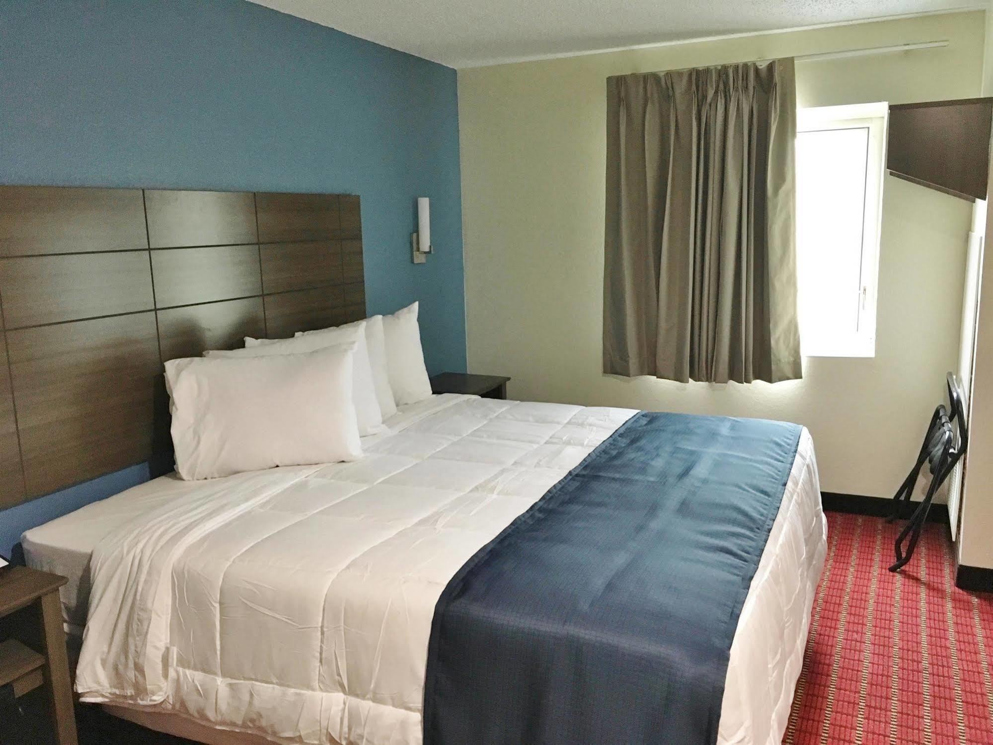 Americas Best Value Inn Декейтър Екстериор снимка