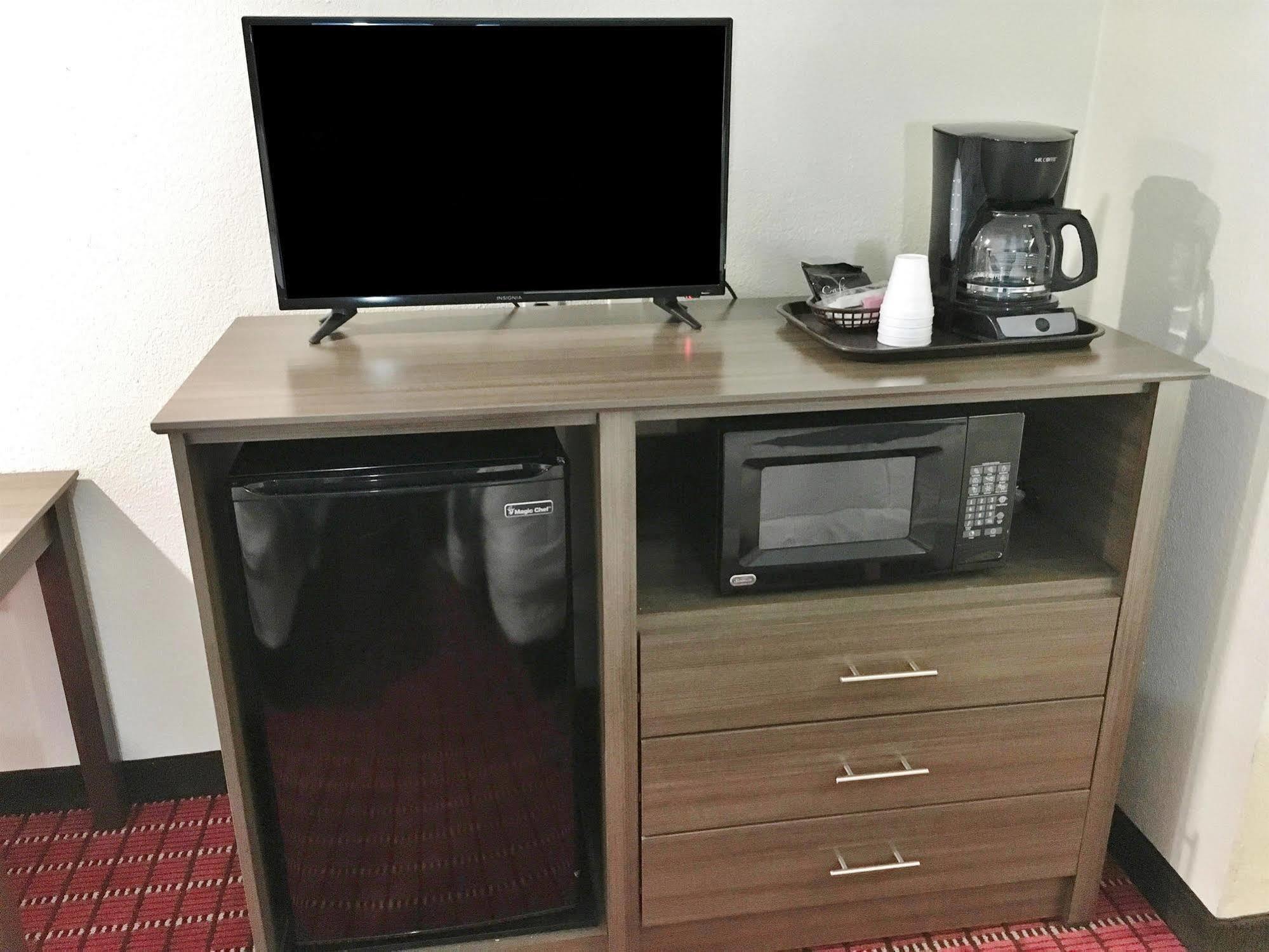 Americas Best Value Inn Декейтър Екстериор снимка
